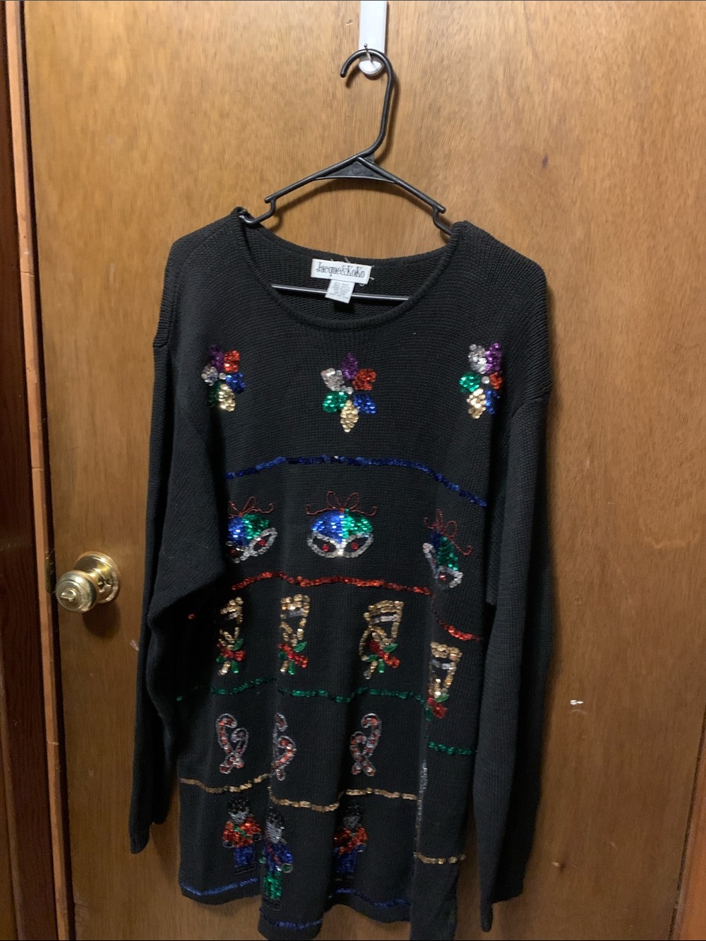 Sequin Holiday Motif Black Crewneck Sweater - size 18/20